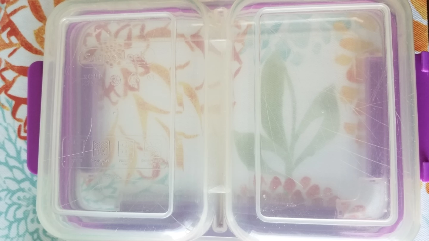 President's Choice LittleSipperWB+SNAPLOCK LUNCHBOX+Bag CLIPS - photo 5
