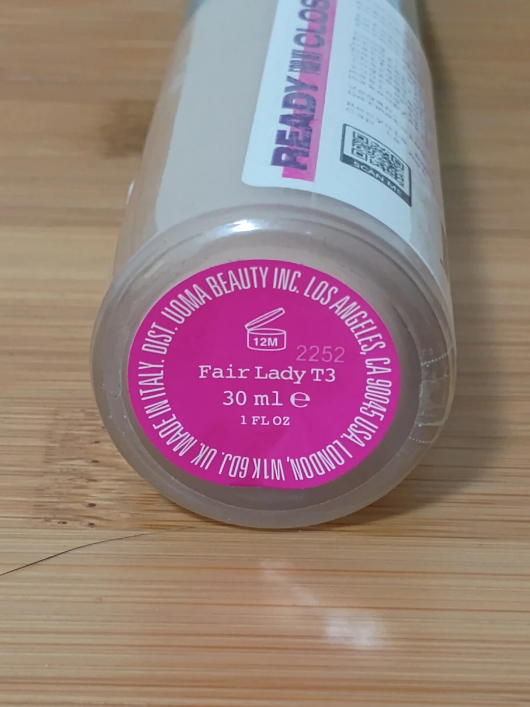 Uoma Beauty Flawless IRL Foundation & Japonesque Sponges - photo 3