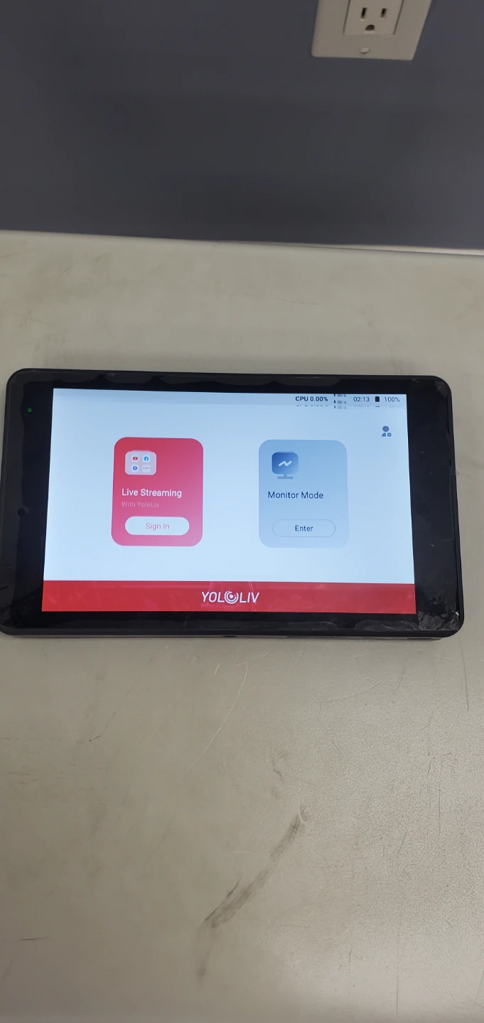 YOLOVIV Live Streaming Device