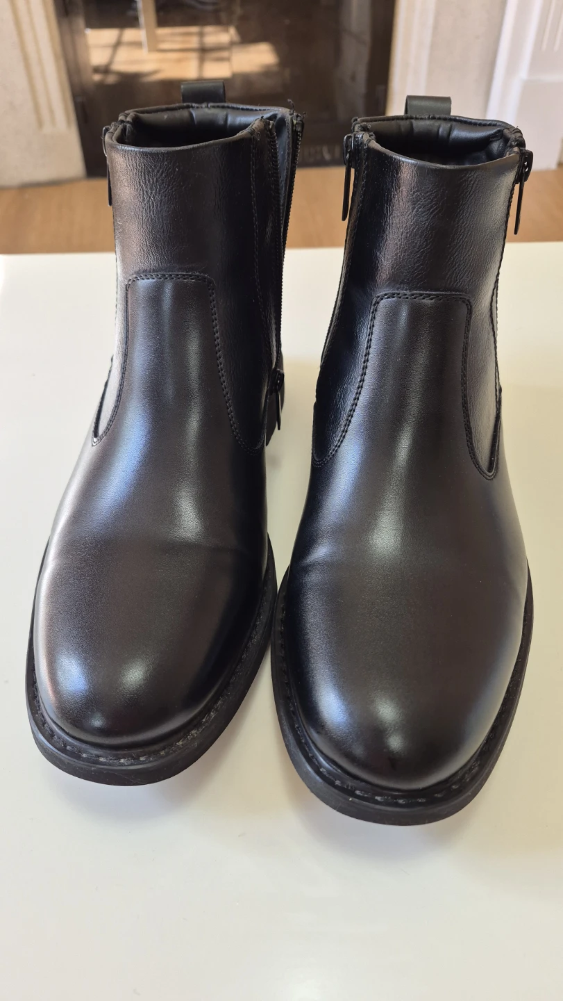 Elements Black Waterproof Boots