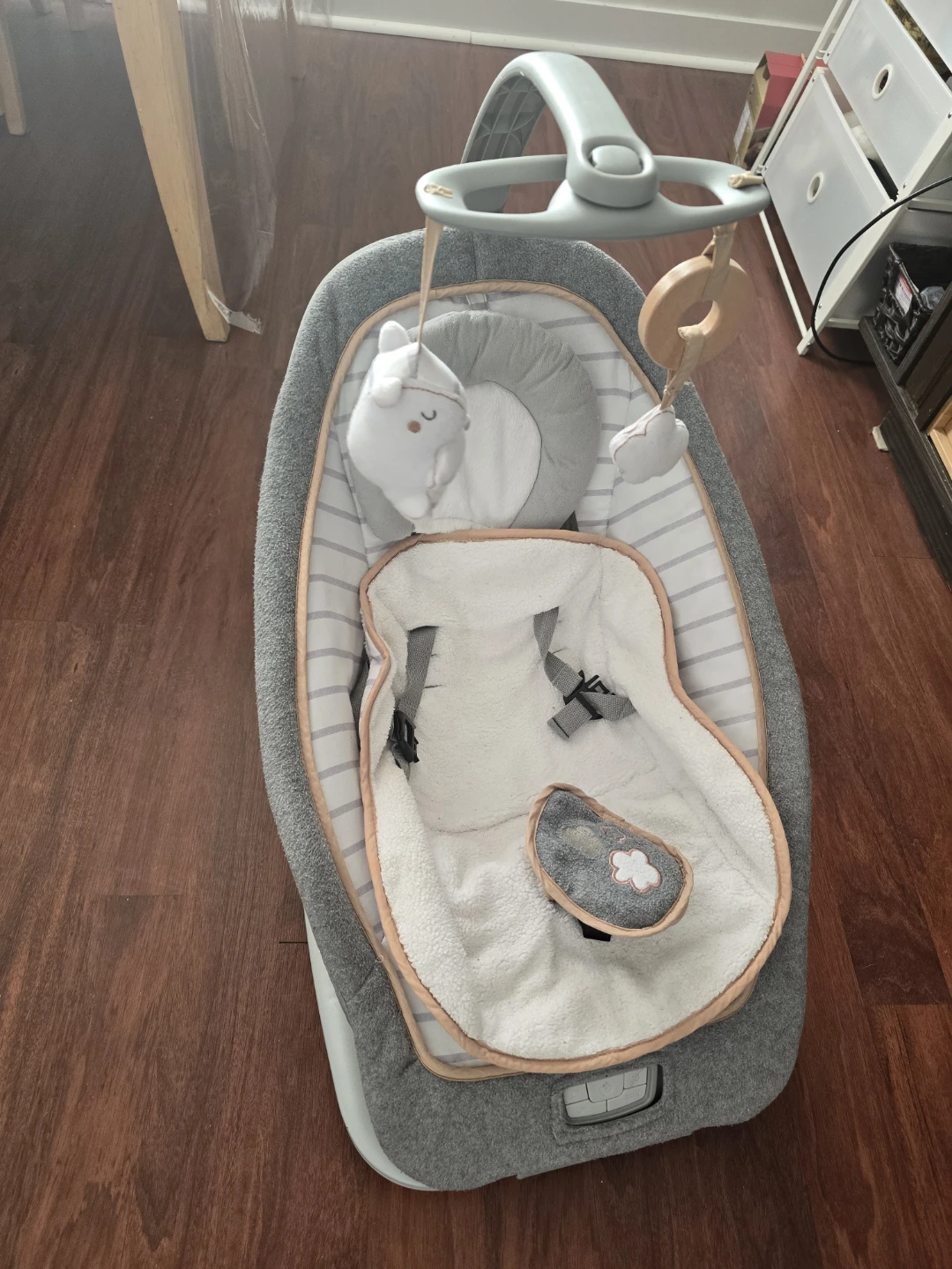 Baby Bouncer Seat with Toys