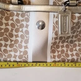 Authentic Coach Signature Canvas Medium Satchel Bag - Gold/Beige - photo 5