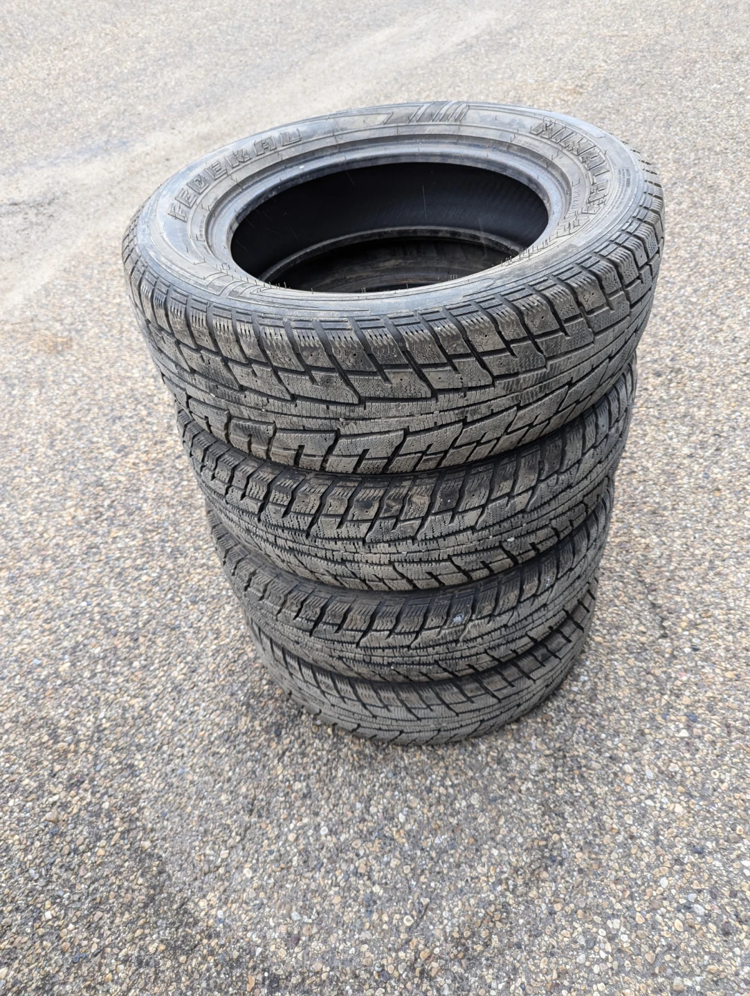 Federal P225/65R17 Tires (Set of 4)
