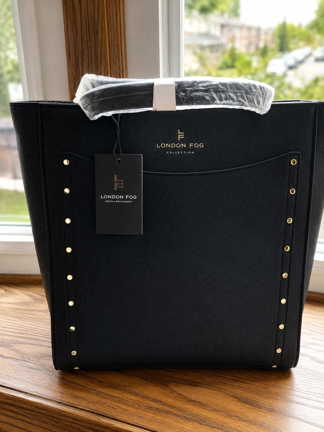 London Fog Black Tote Bag