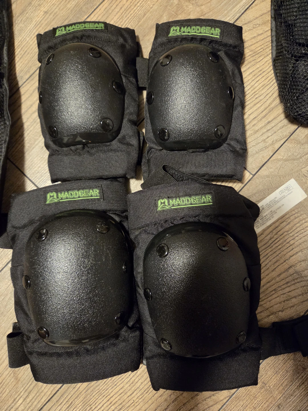 2 Sets of Madd Gear Junior Protective Pads - photo 2