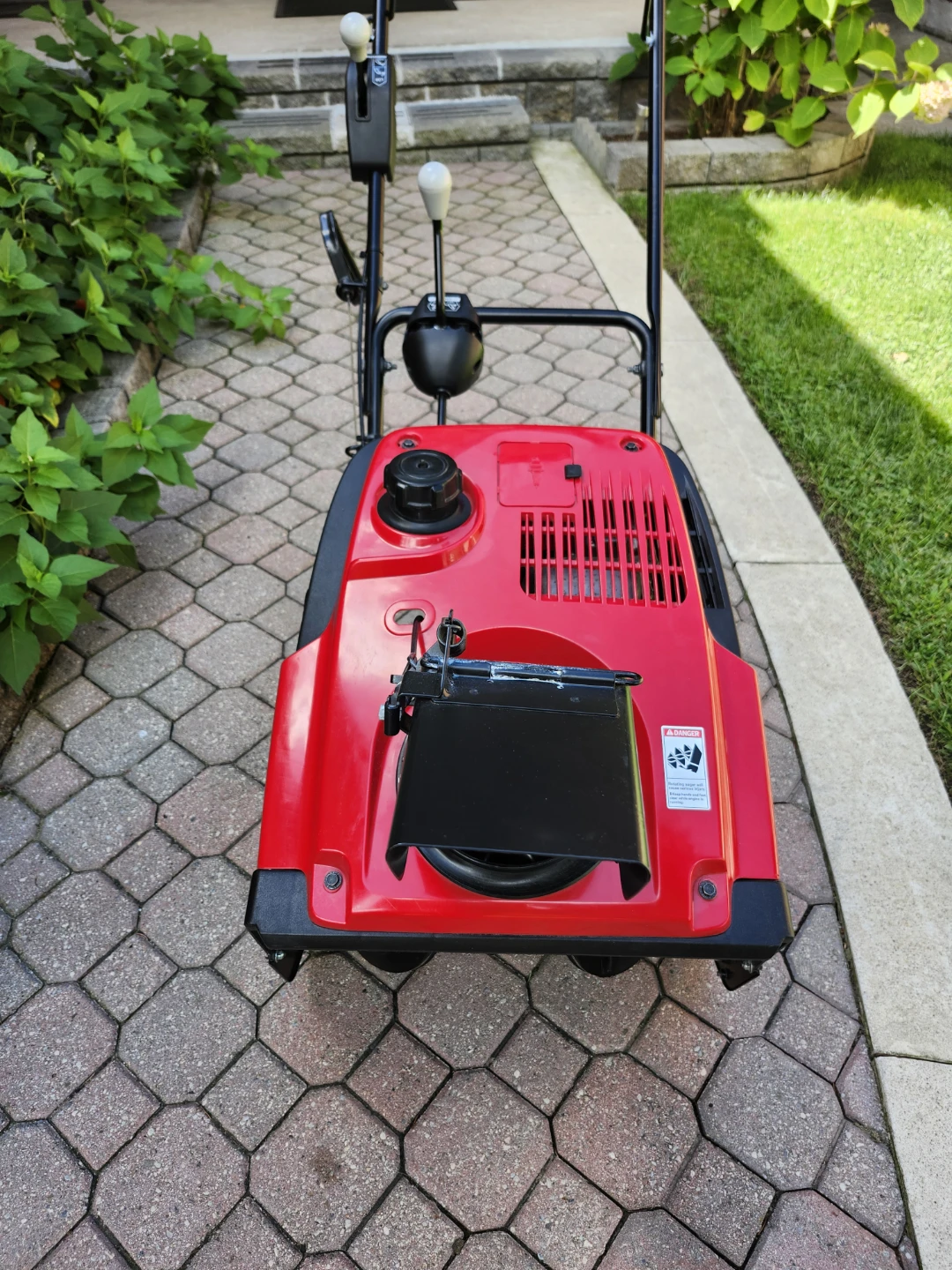 Honda HS 720 Snowblower - photo 5