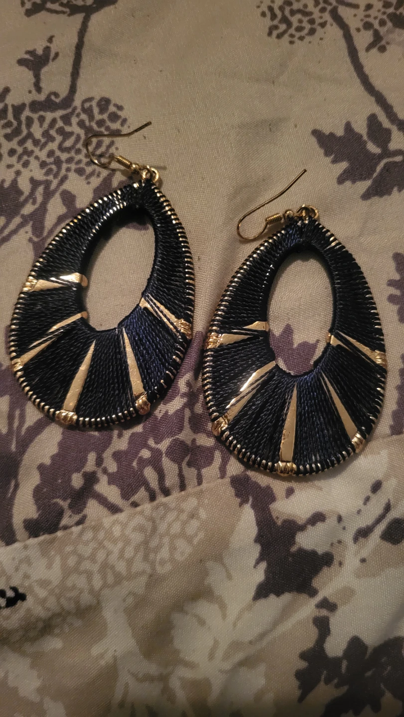 Blue Black and gold thread teardrop earrings🏈