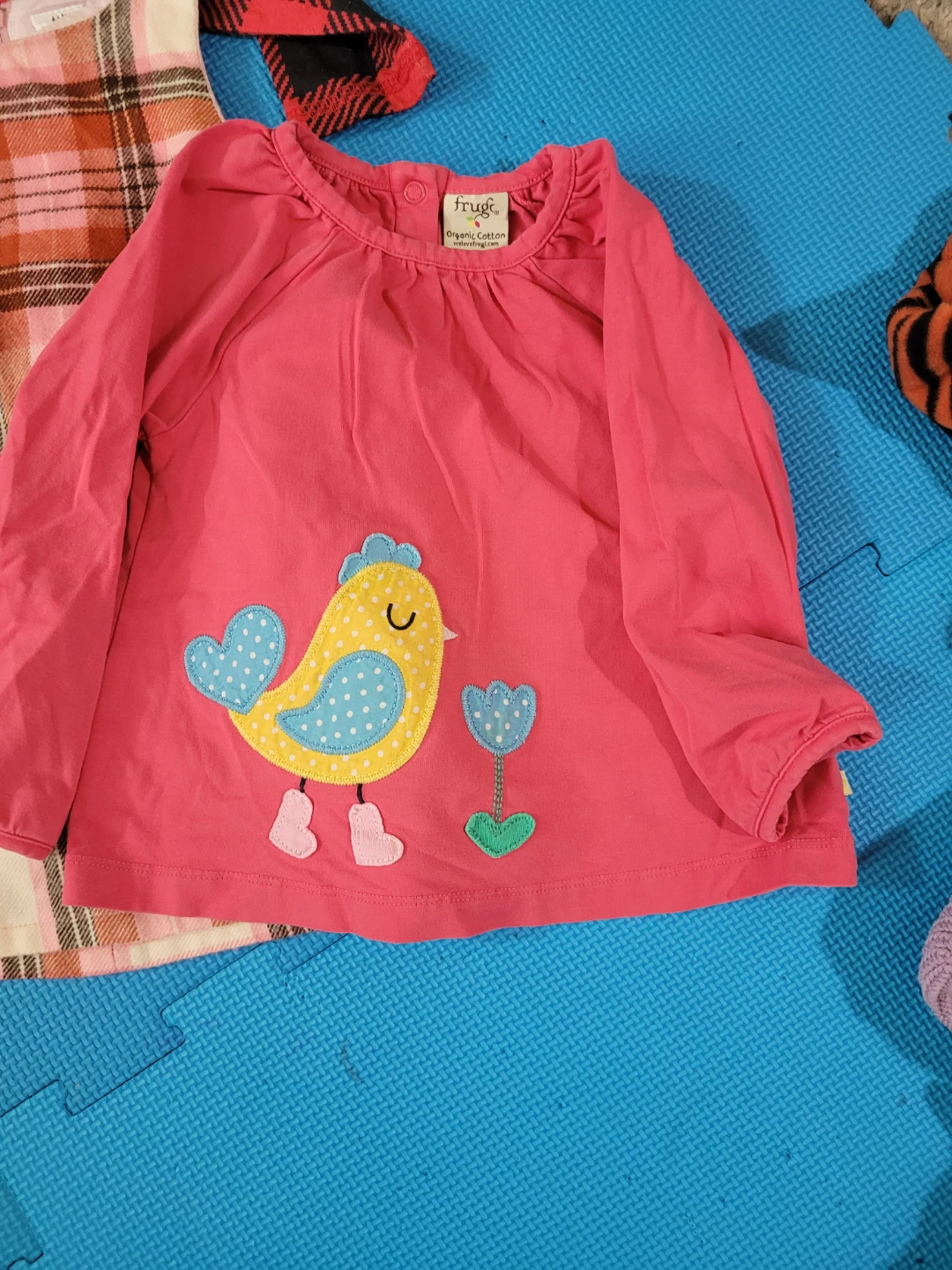 Bundle of long sleeve tops and pants for $10 - photo 5