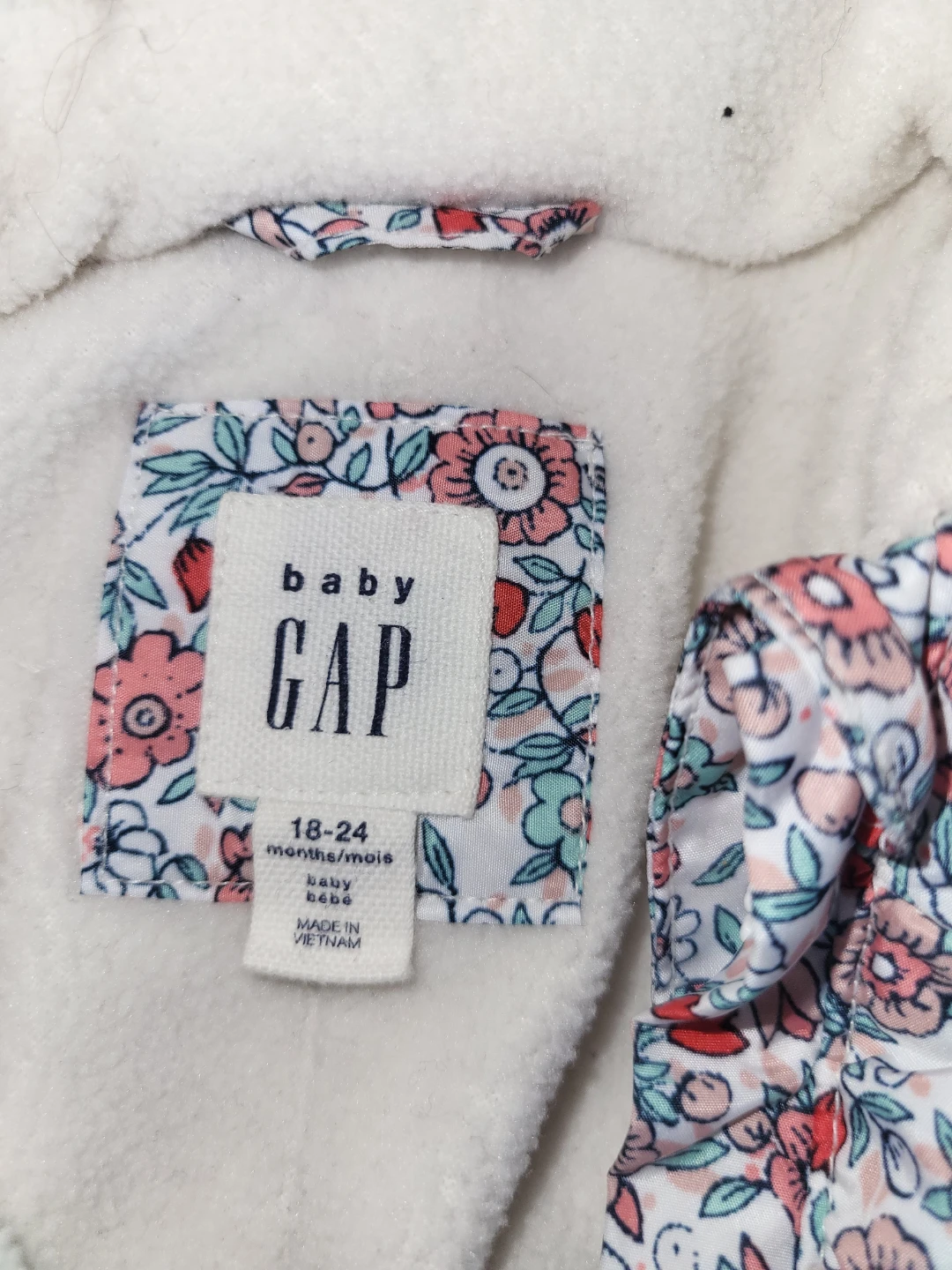 Baby Gap floral snowsuit 18-24 months - photo 2