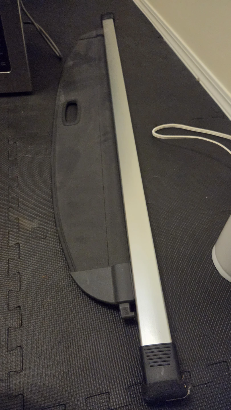 Retractable Cargo Cover