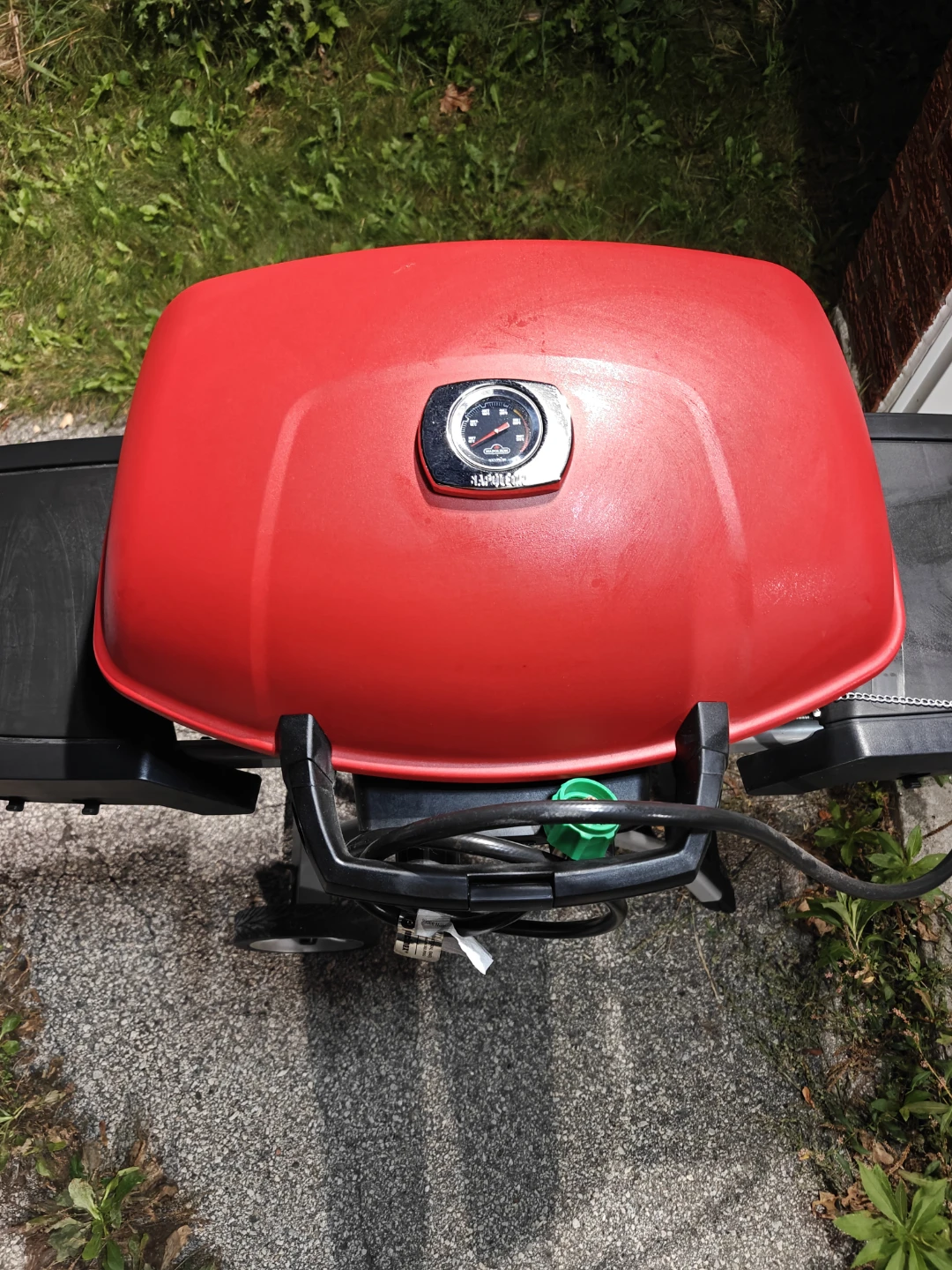 Napoleon TRAVELQ TQ285X Portable Propane BBQ Grill - photo 3