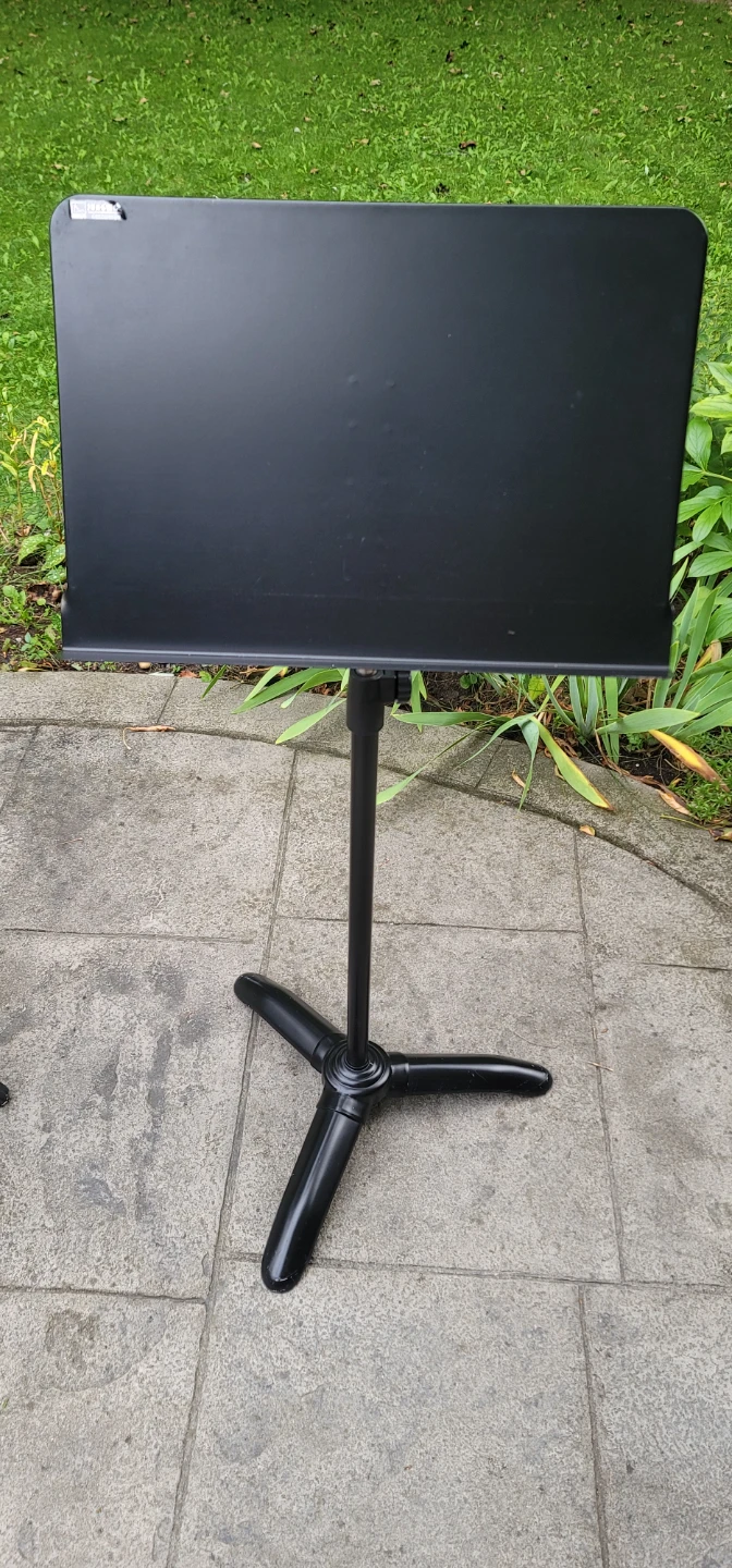 Black Music Stand
