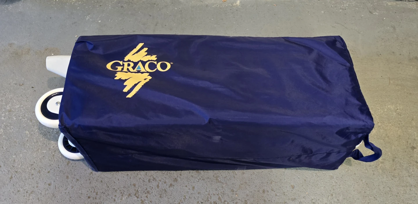 Graco Blue Pack and Play Playpen