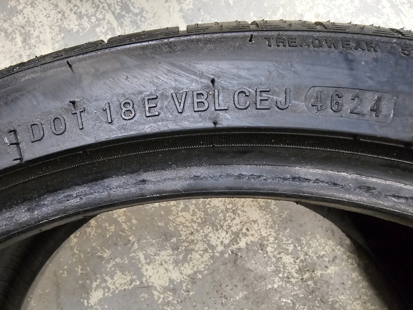 255/35 R19 ALL SEASON TIRES (2 ONLY) - photo 4