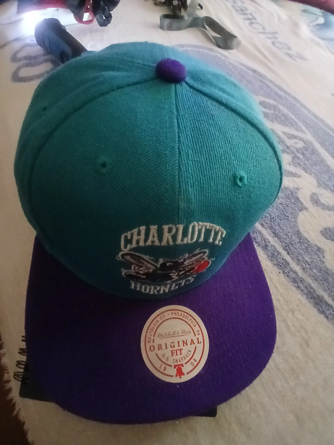 Charlotte Hornets Mitchell & Ness Snapback Cap - photo 2