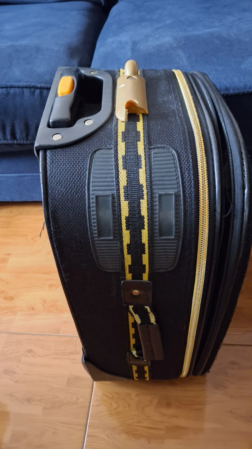 2pc Luggage for Sale - photo 2