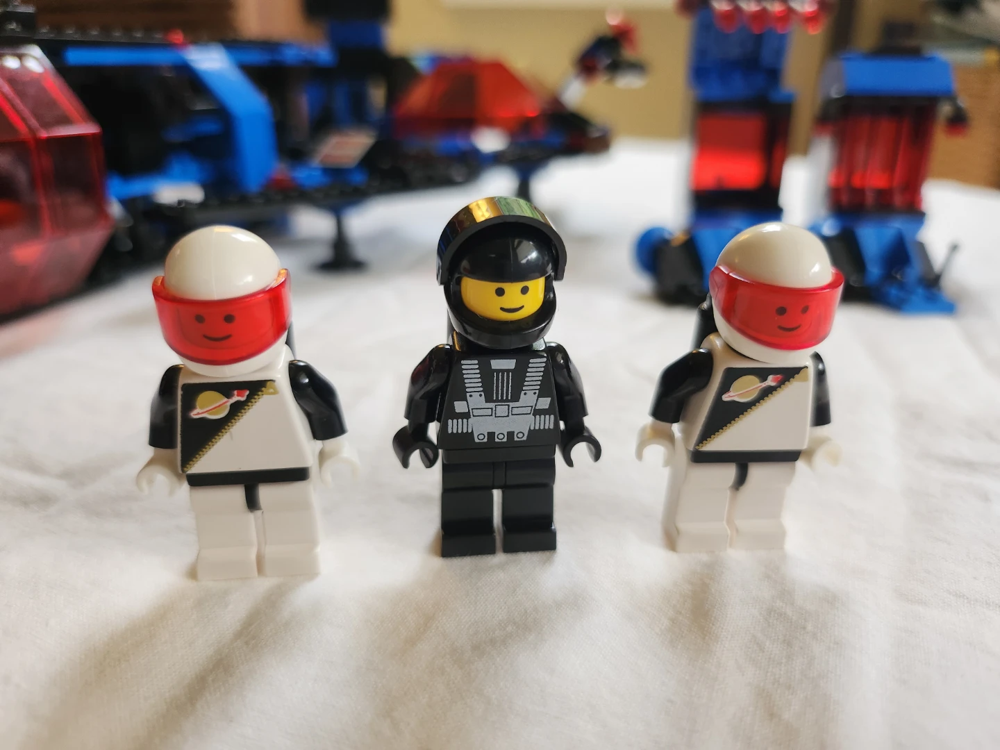 LEGO 6986 Space Police I Mission Commander - photo 5