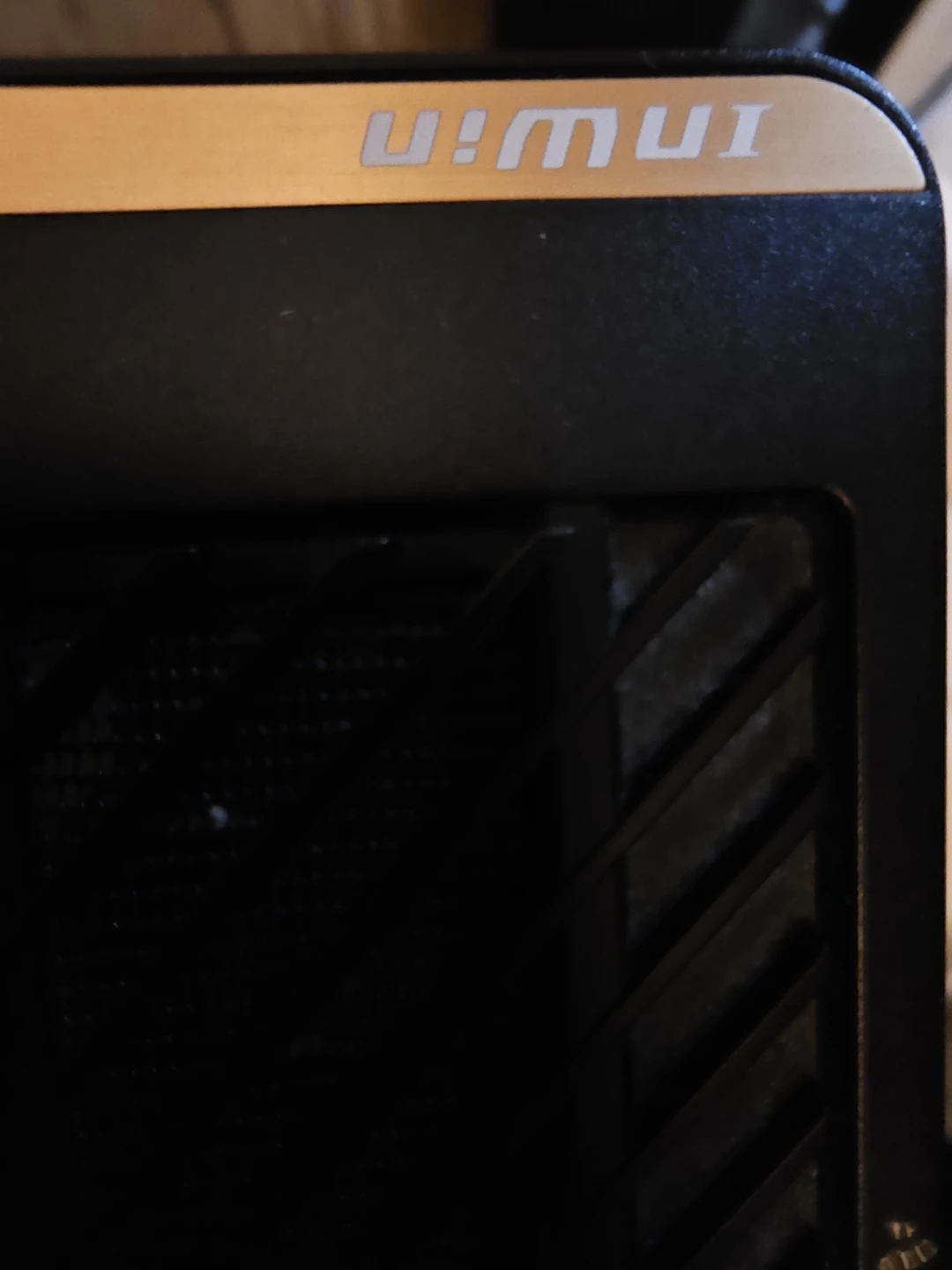 InWin Computer Case - photo 3