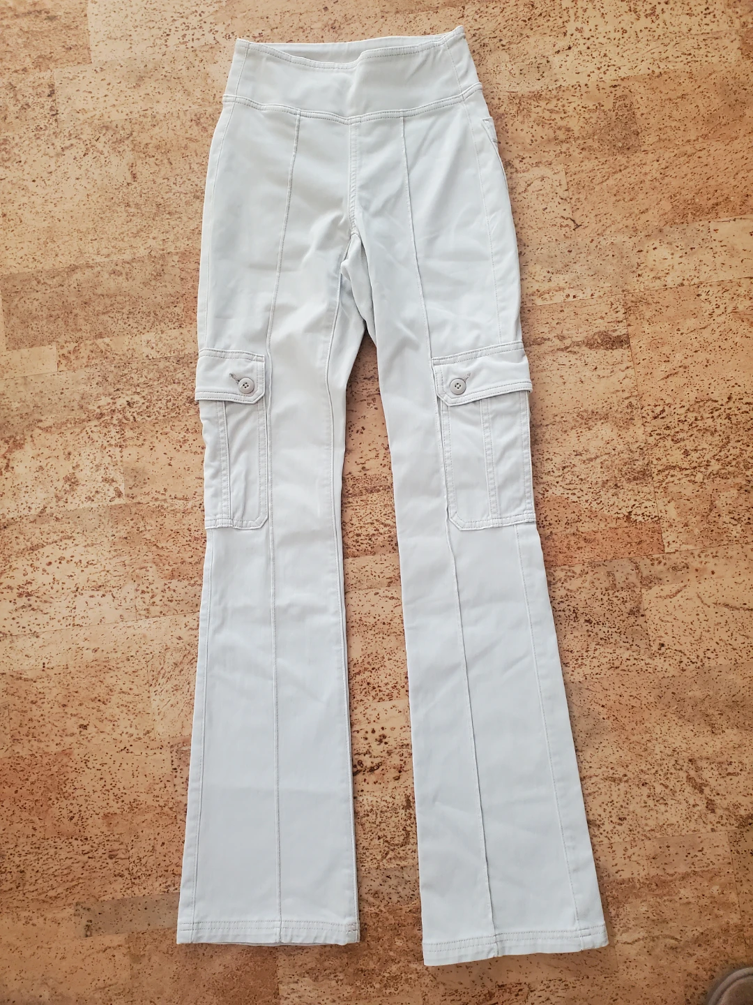 American Eagle Next Level Stretch Cargo Pants