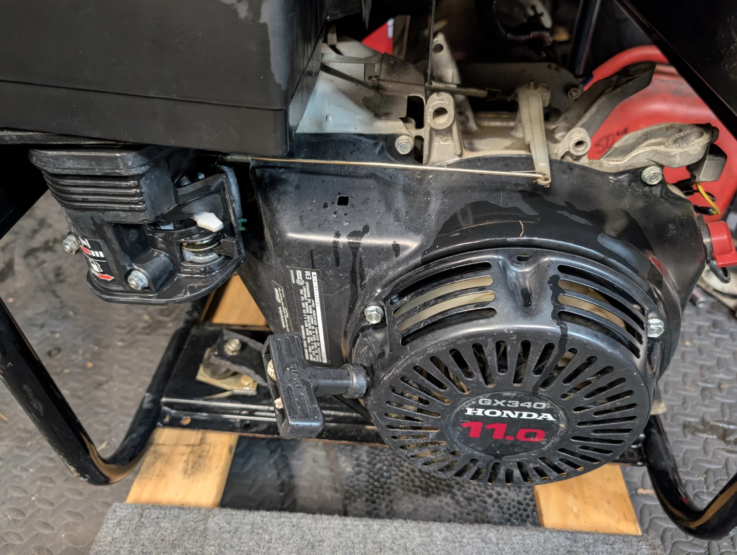Baldor Powerchief 6000W Generator with Honda engine - photo 3