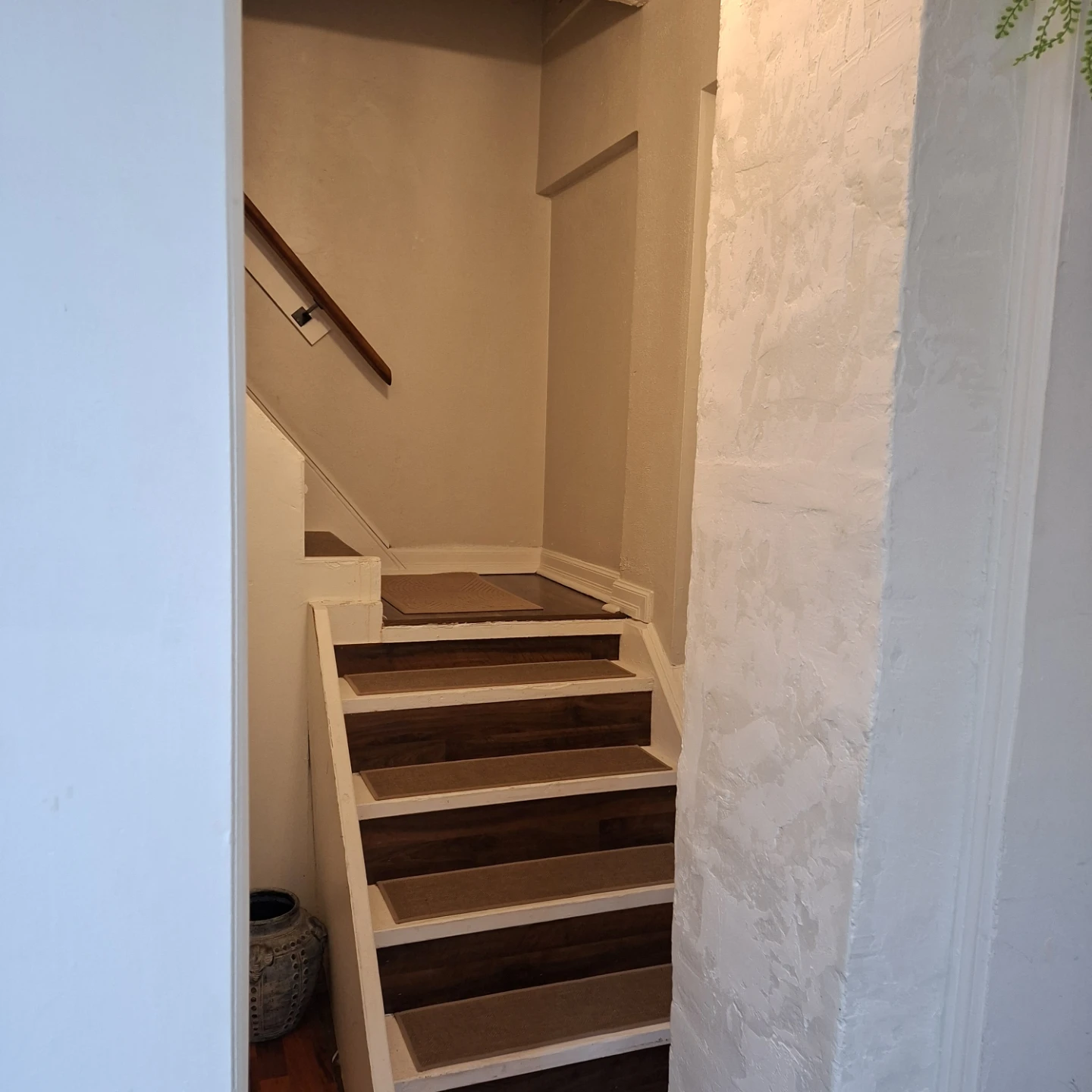 Apartment For Rent - photo 4