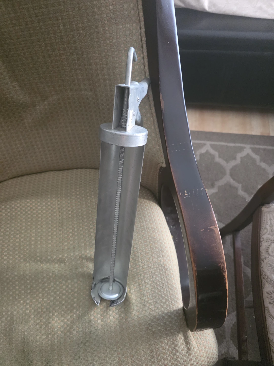 Vintage 58 Kenmar Mfg. Co. Caulking Gun - photo 3