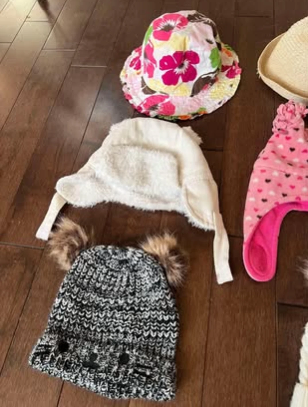 Baby hats 12-24 months lot - photo 2