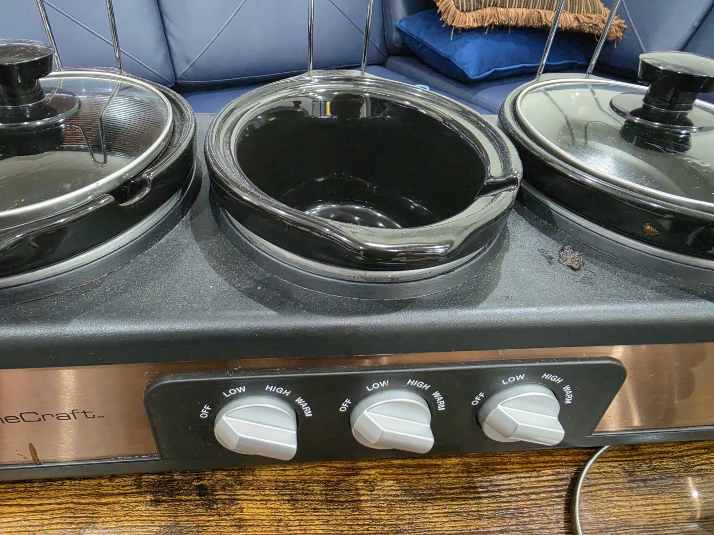 Elite Gourmet Triple Slow Cooker Buffet - photo 2