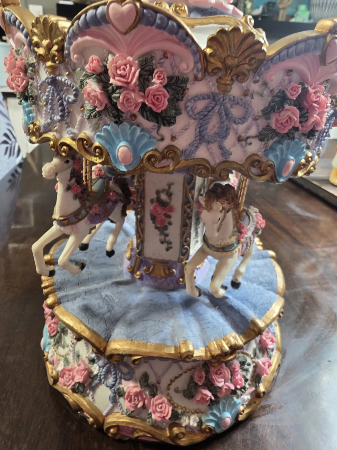 Vintage Rose Carousel Musical Figurine - photo 2