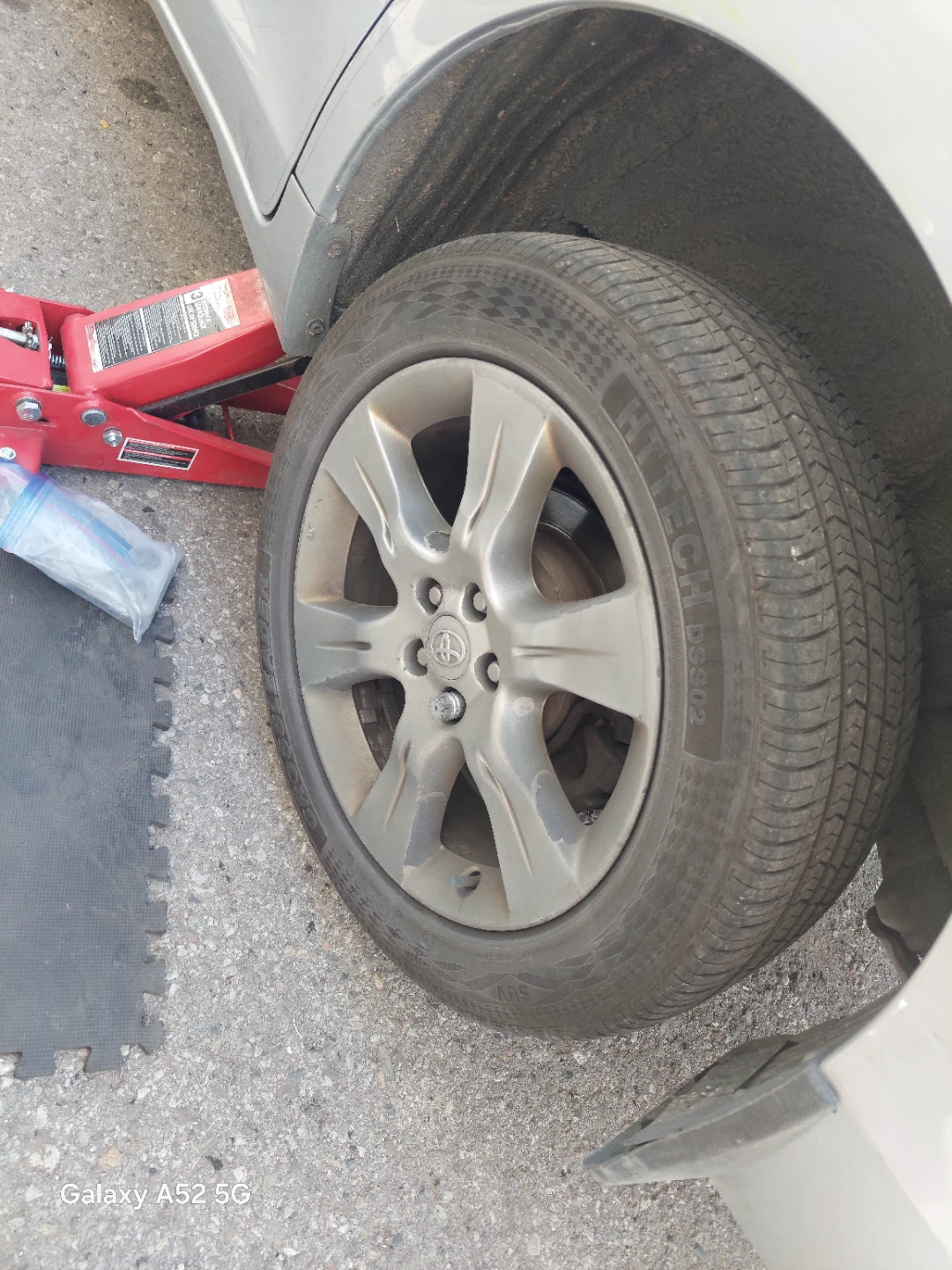 HiTech tire only