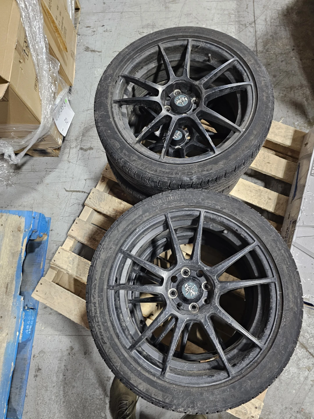 Set of 4 Continental Tires with Alloy Rims - photo 2