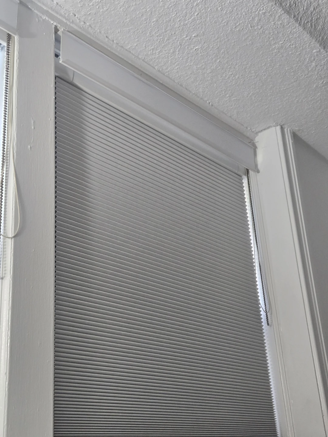 No Drill blackout shades. Price for 2!!