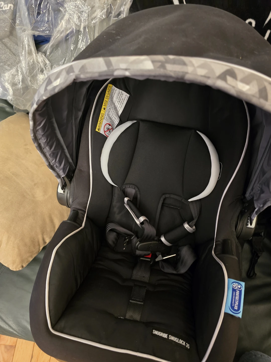 Graco SnugRide 35 Infant Car Seat - photo 2