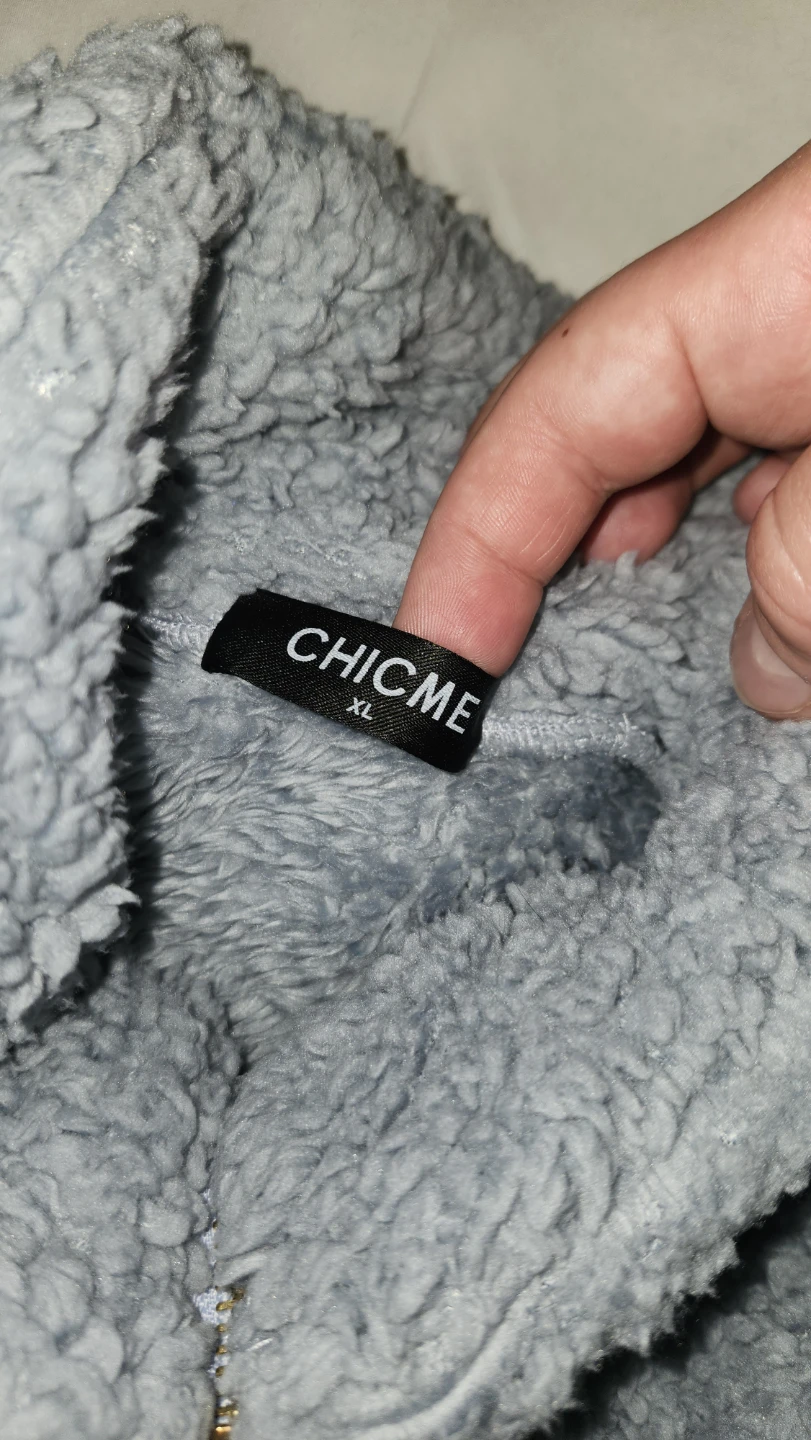 Brand named  FALL sweaters - photo 4