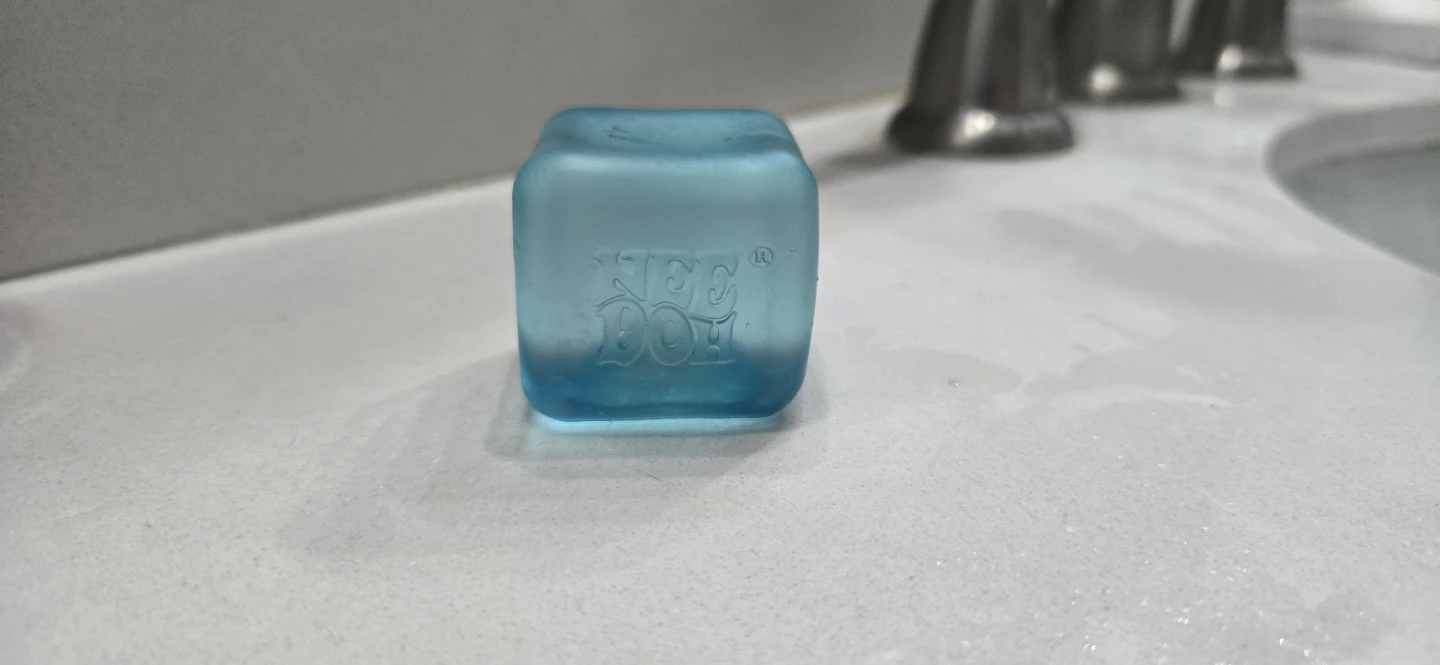 Blue NeeDoh Cube Stress Toy mini