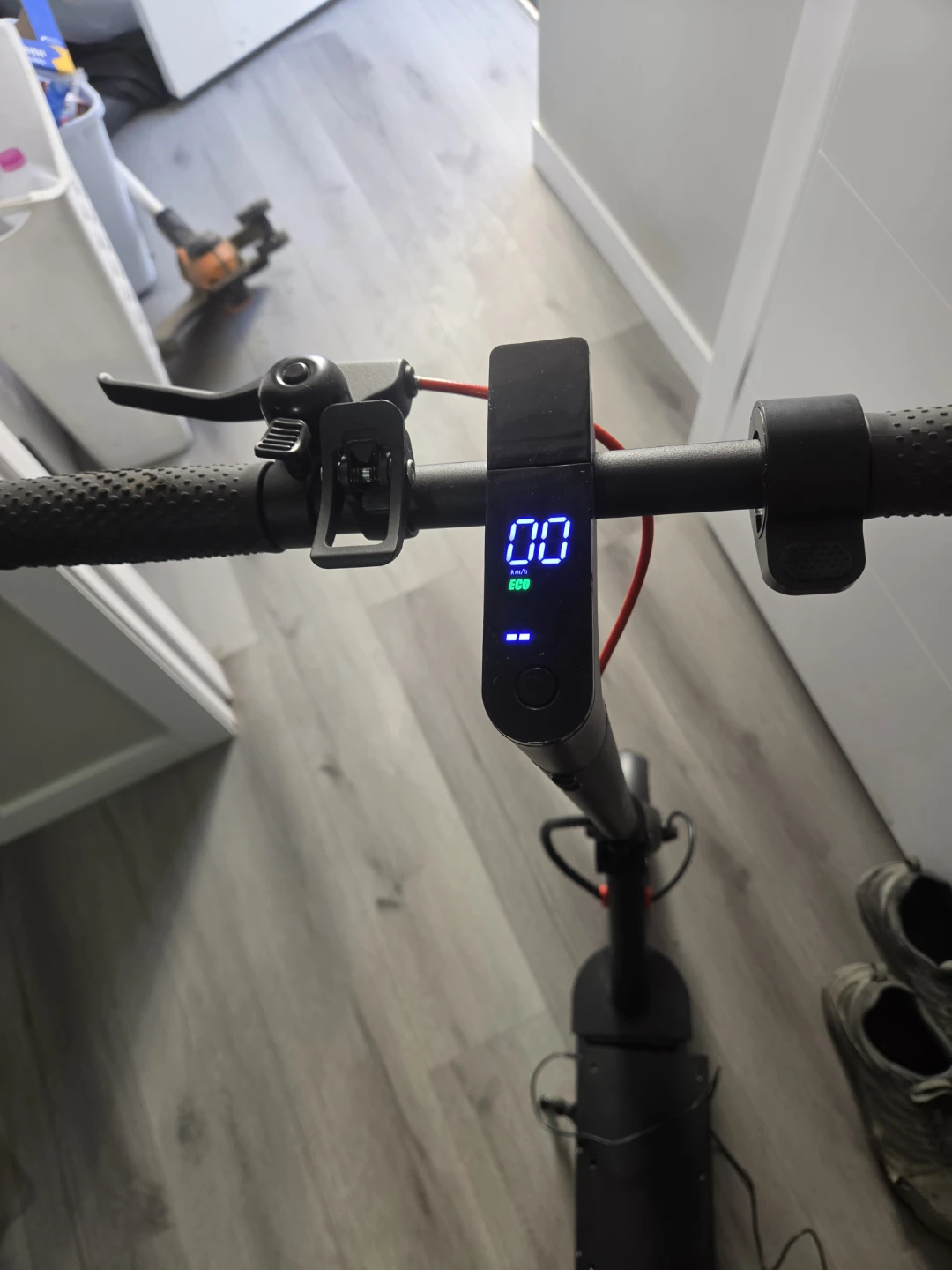 Hapali Electric Scooter- scooter still runs but doesn't charge - photo 2