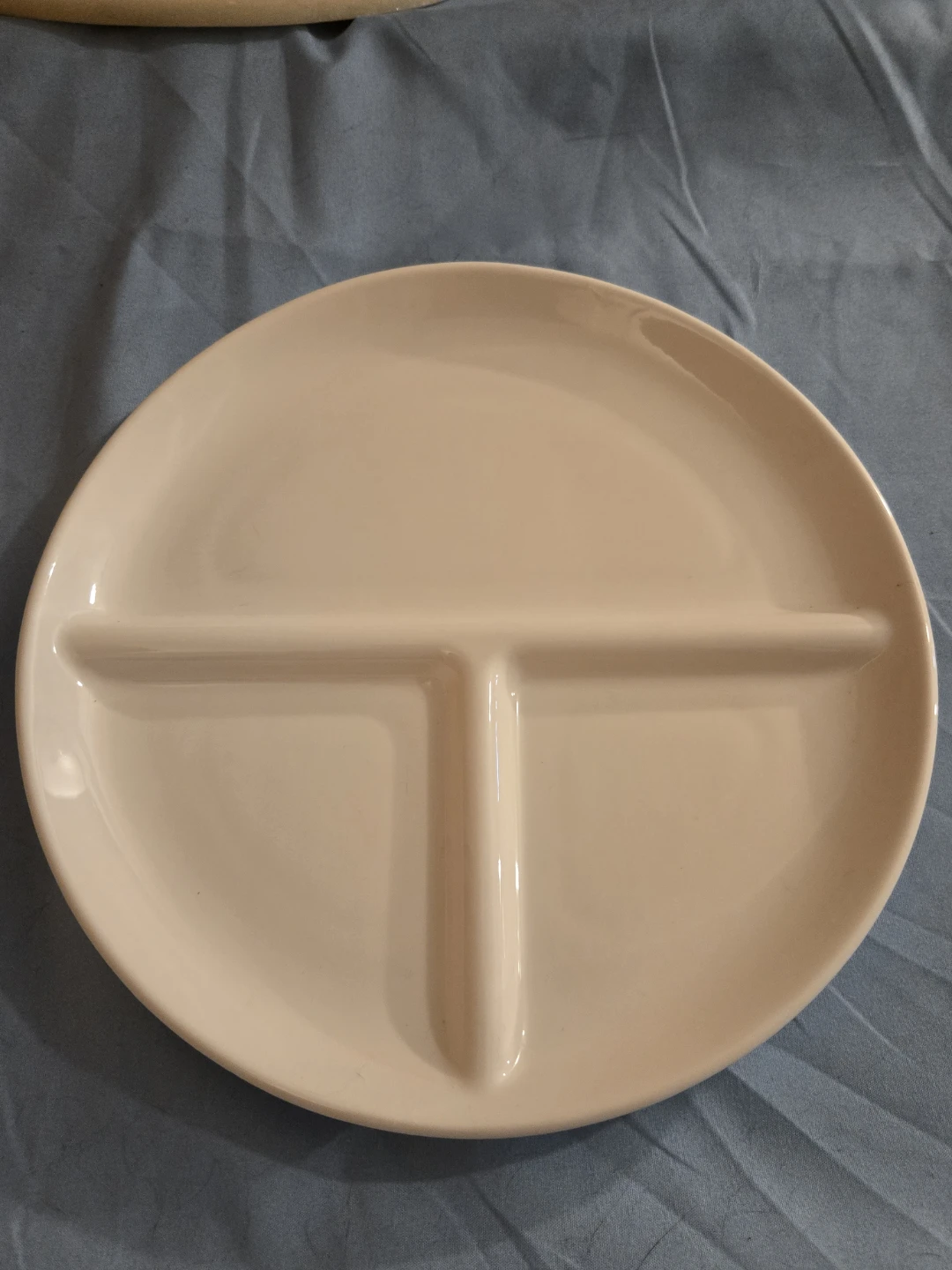 Sweese Porcelain Divided Dinner Plates Pair