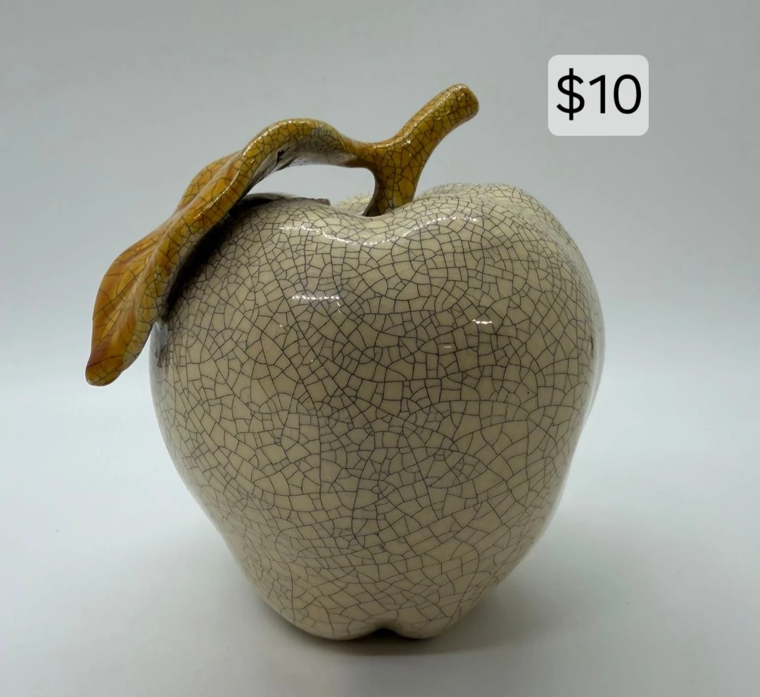 Ceramic Apple Decor - photo 2
