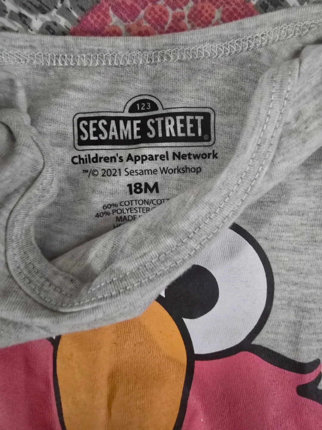 🏈 Sesame Street Elmo Baby Bodysuit - photo 2