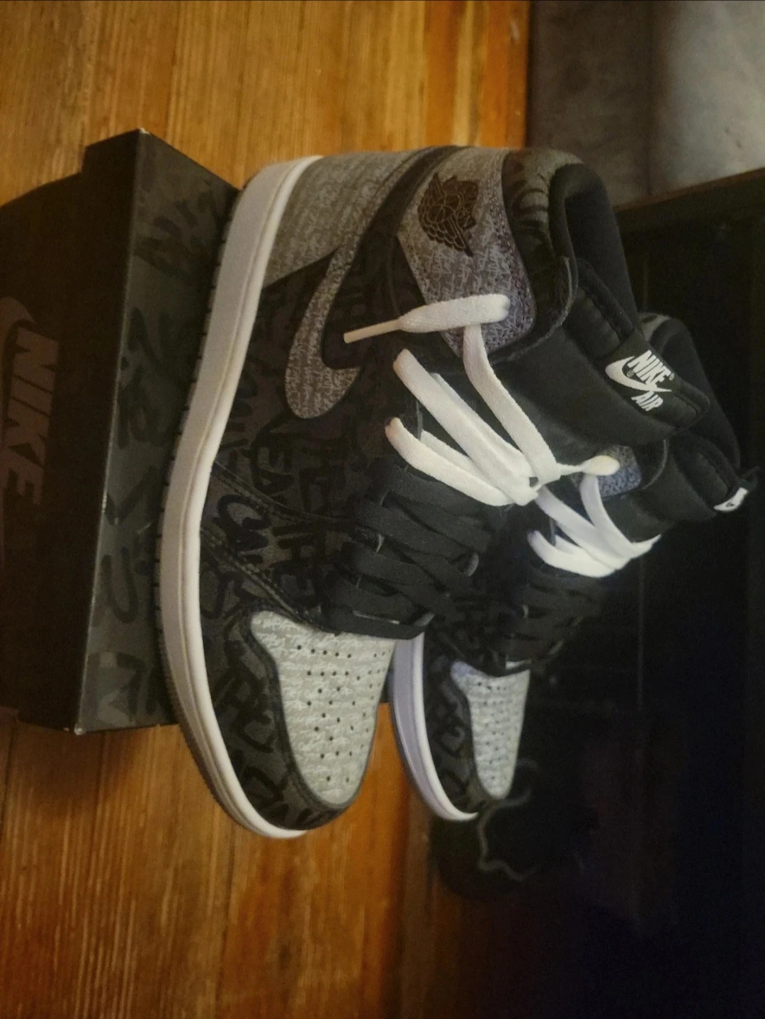Nike Air Jordan 1 Retro High OG Rebellionaire - photo 4