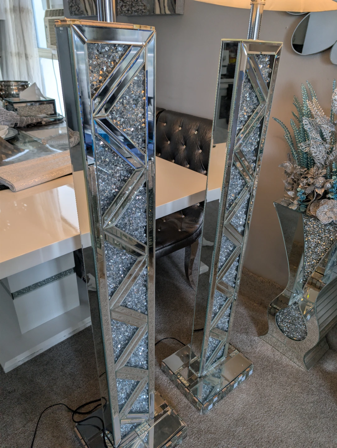 Set of Two Mirrored Crystal Floor Lamps - photo 4
