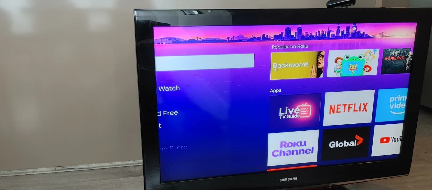 Samsung 40-inch LCD TV - photo 2