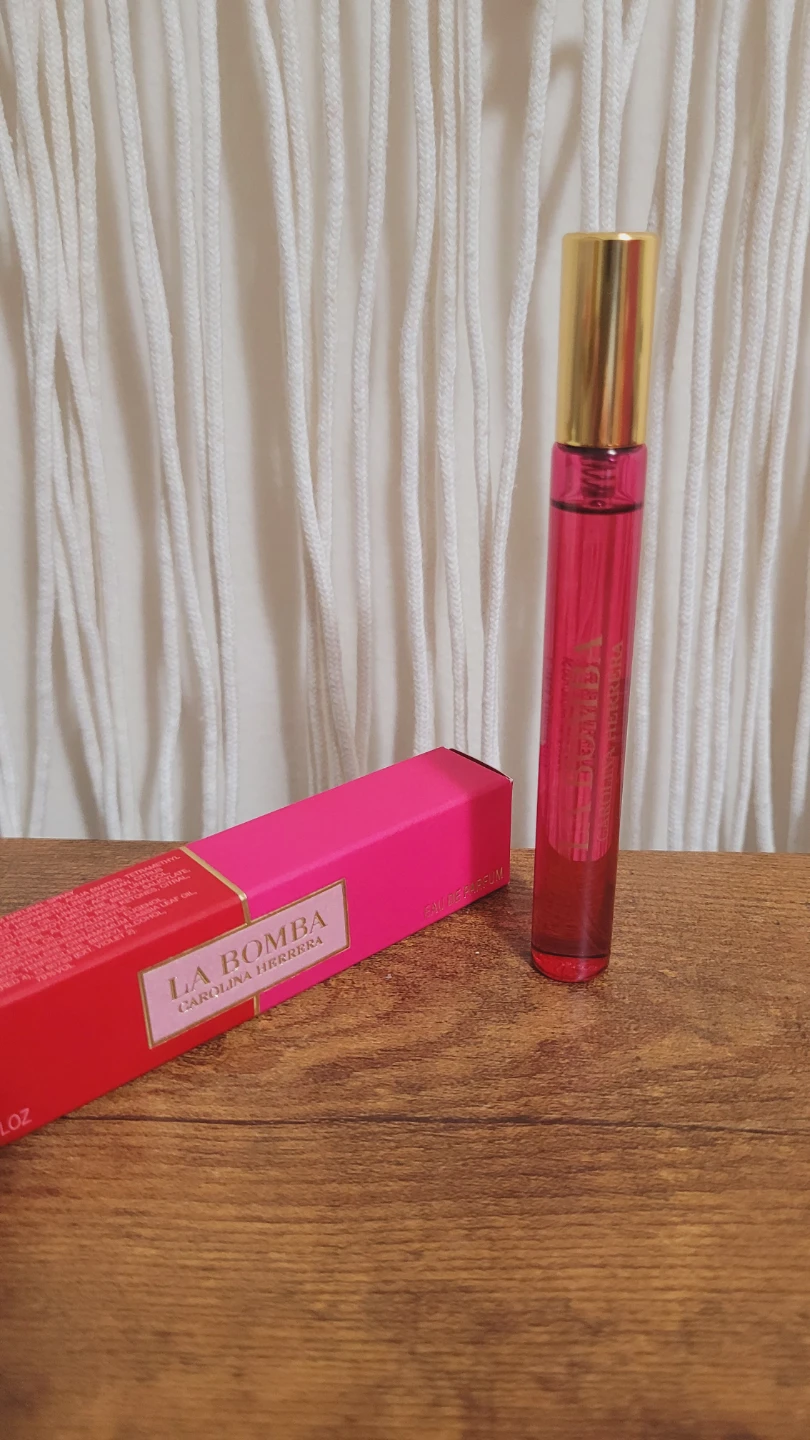 La Bomba by Carolina Herrera – Eau de Parfum 10 ml - photo 5