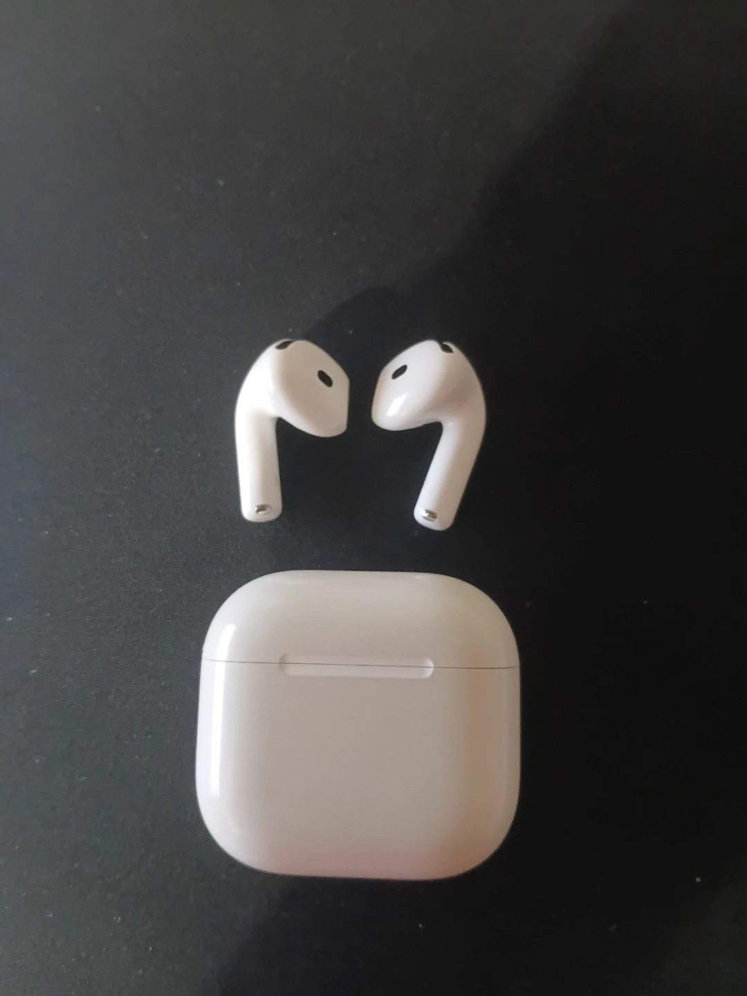 Apple AirPods 4 - photo 3
