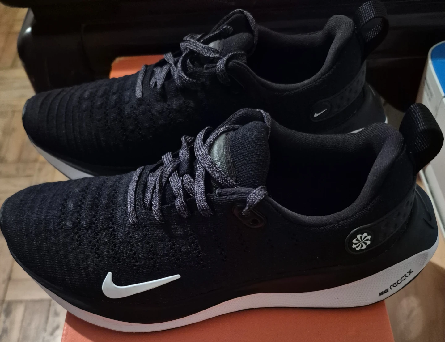 Nike Size 7.5 ReactX Infinity Run 4 Wmns Running Shoes