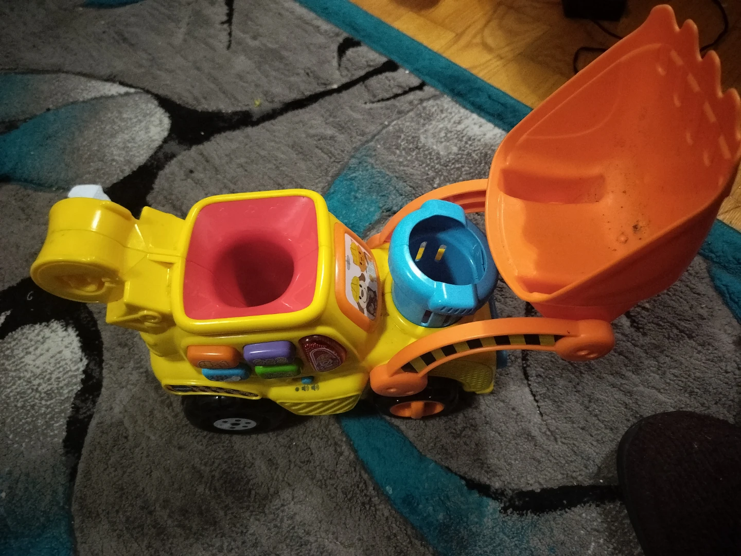 🏈 toy car vTech