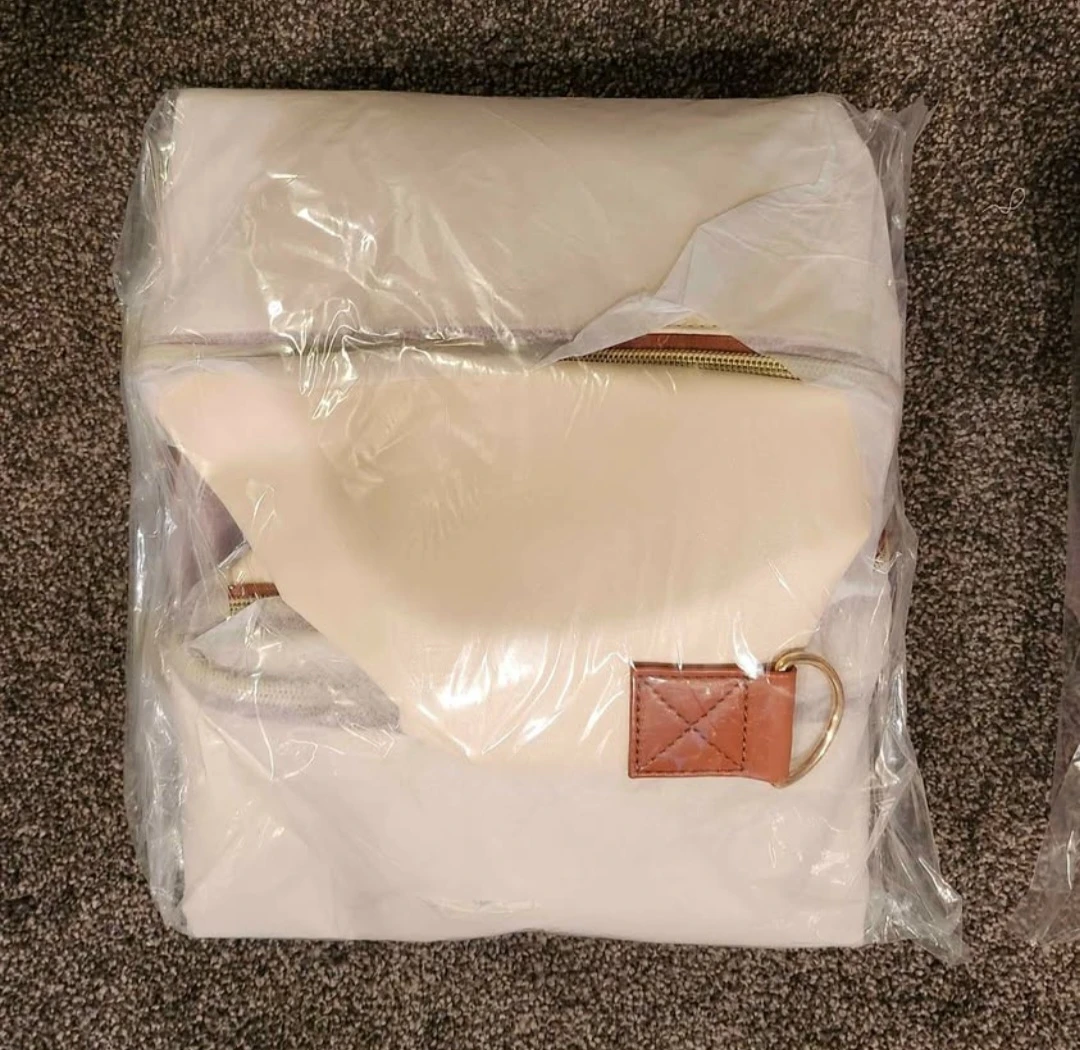 Carry-On Garment Duffel Bag 🏈 - photo 5