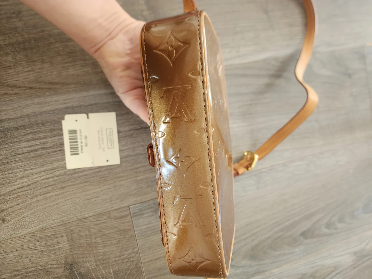 Louis Vuitton Christie MM Bronze Handbag - photo 2