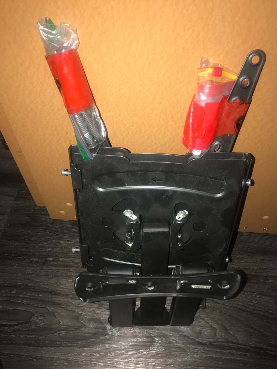 Full Motion TV Wall Mount - photo 4