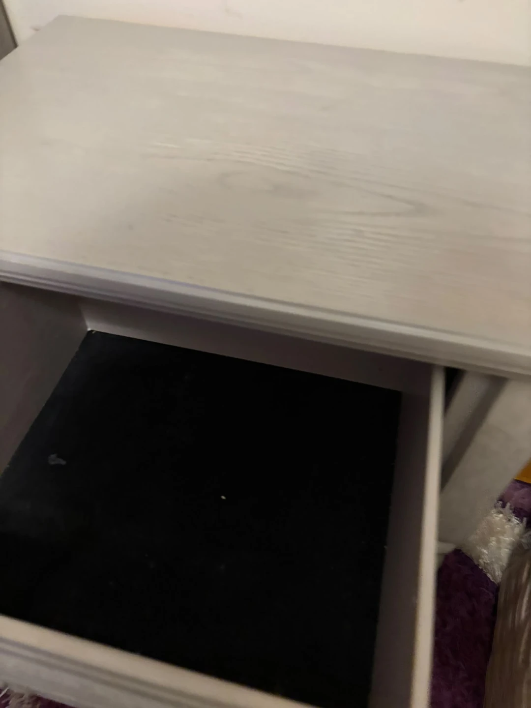 Grey Wooden Bedroom Dresser with Mirror - photo 4